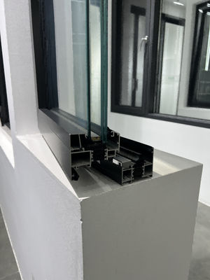 Legatura di alluminio / vetro temperato Casamento bianco Finestre a 90 gradi di apertura a destra di acciaio inossidabile